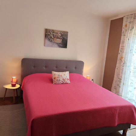 Apartment Suzi Valdebek Пула Экстерьер фото