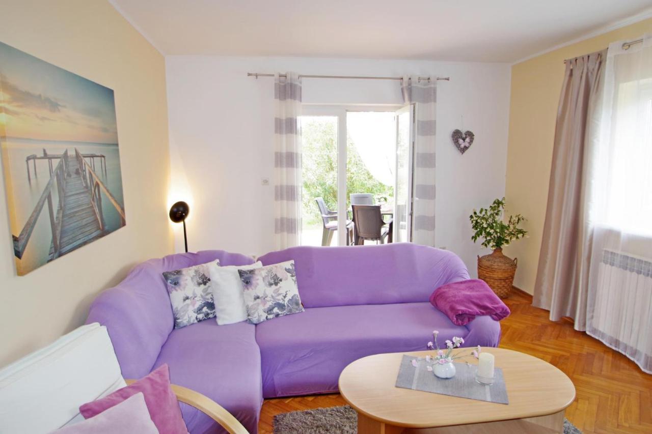Apartment Suzi Valdebek Пула Экстерьер фото