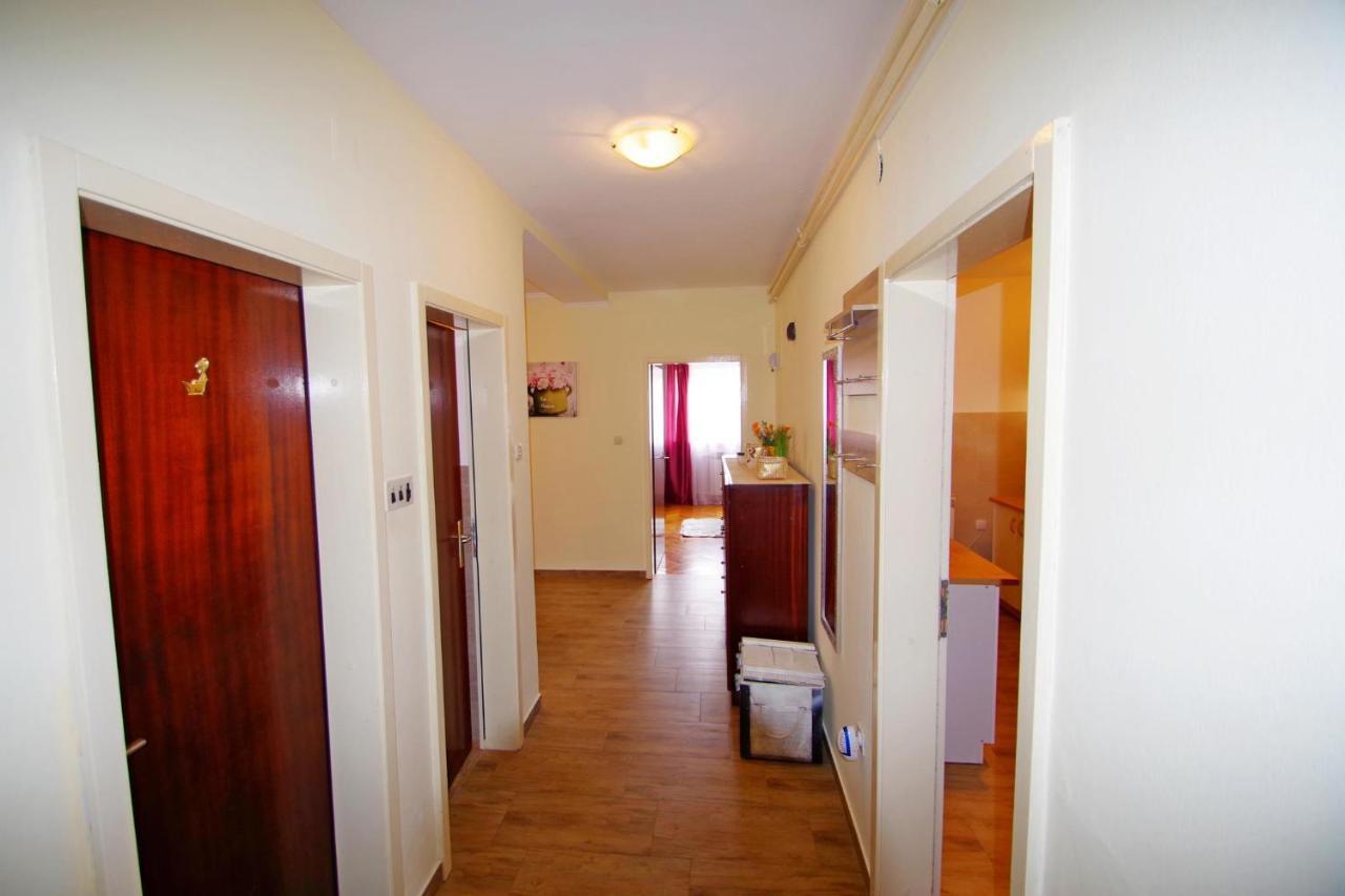 Apartment Suzi Valdebek Пула Экстерьер фото